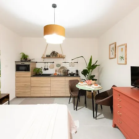 Апартаменты Botanic